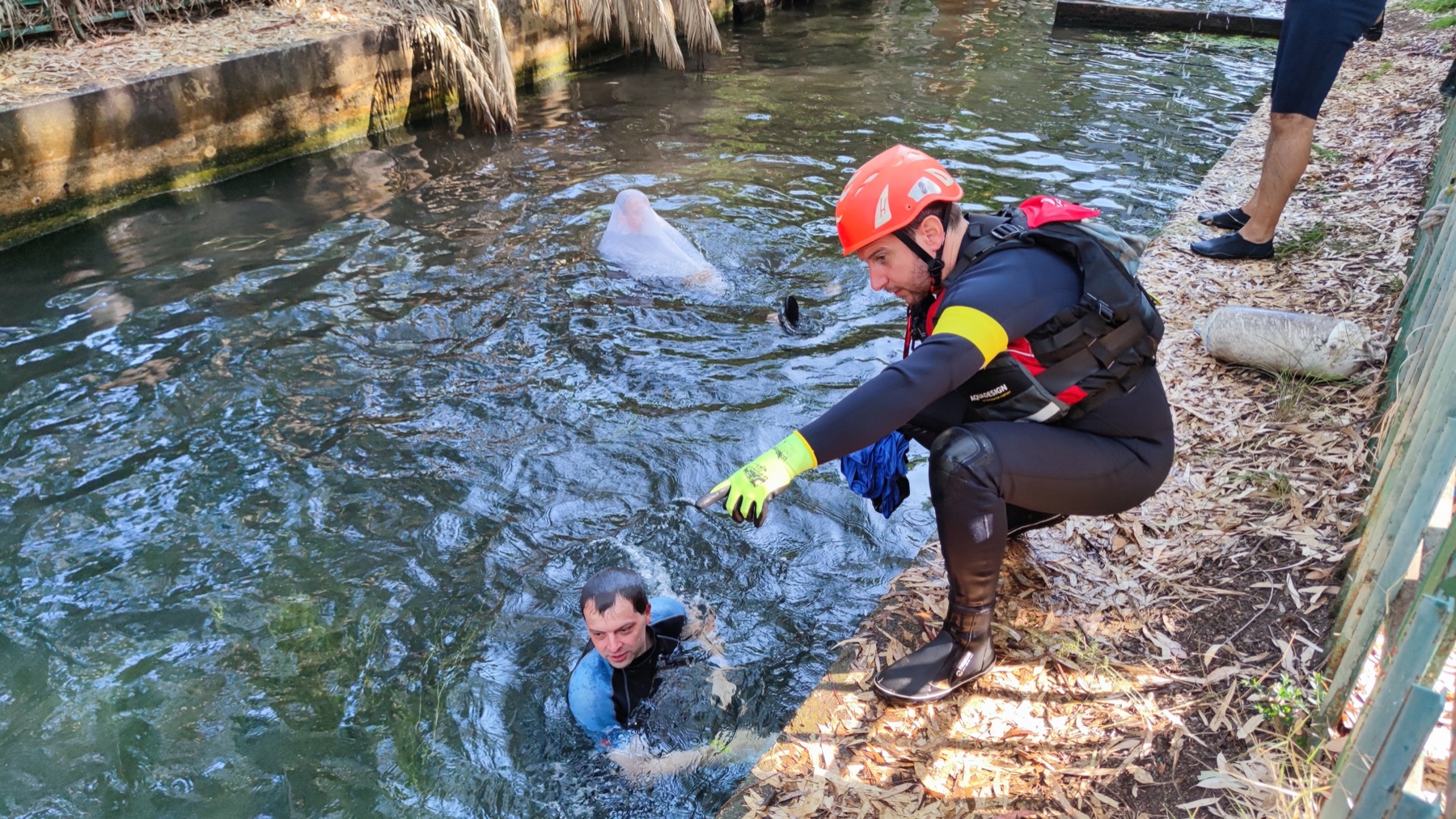 Instrucción de rescate acuático